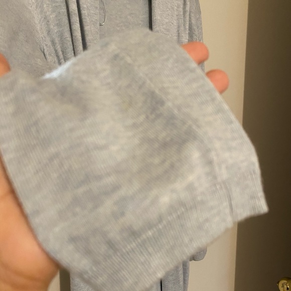 Cardigan - Picture 4 of 4